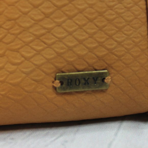 Roxy Wallet - Picture 3 of 8